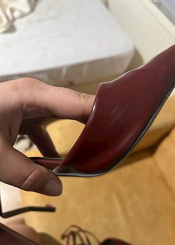 Bordo Rugan Tokalı Stiletto - Görsel 3