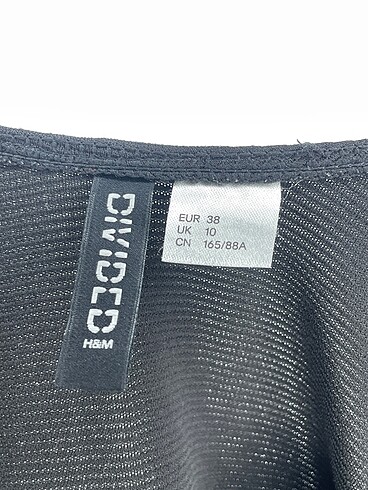 38 Beden siyah Renk H&M Kısa Elbise %70 İndirimli.