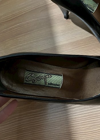 Kadın Siyah Yılan Desenli Stiletto - Görsel 3