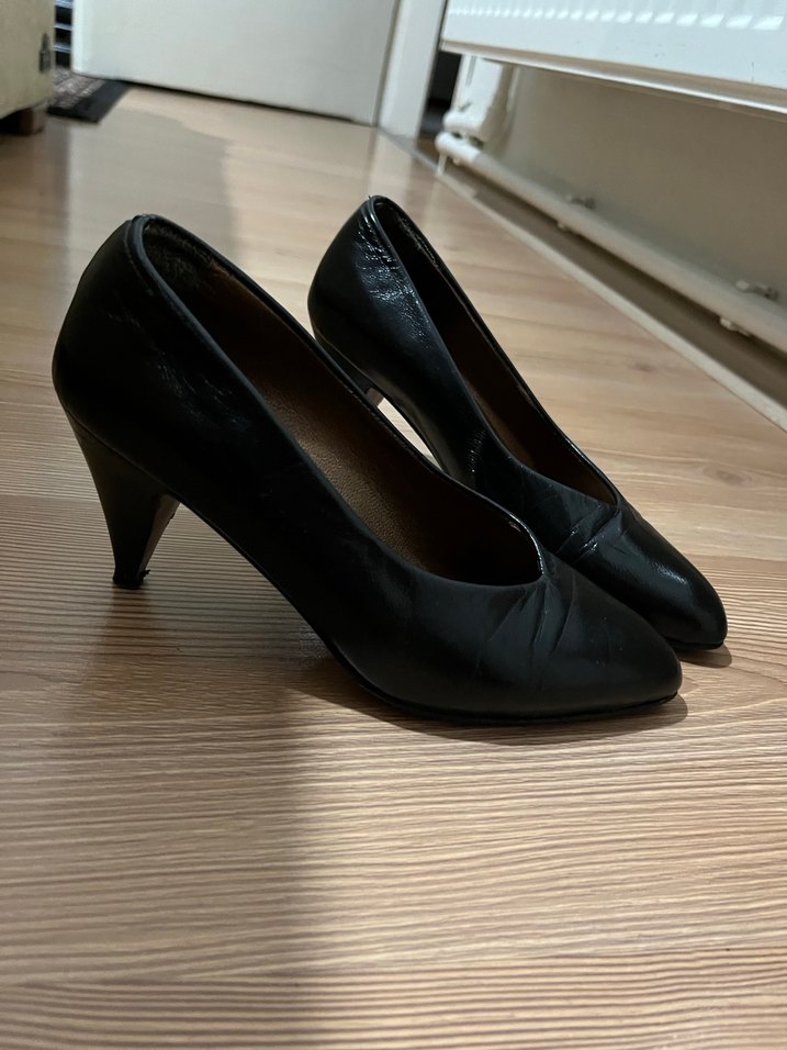 Kadın Siyah Yılan Desenli Stiletto - Görsel 2