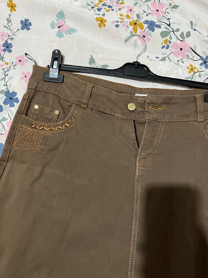 Kahverengi Uzun Bol Kesim Etek - Görsel 2