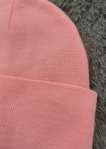 Kadın Pembe Peluş Detaylı Bere - Görsel 3