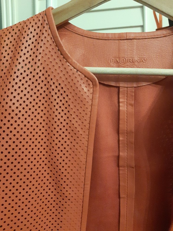 Deri Ceket ve Etek Takımı - Görsel 4