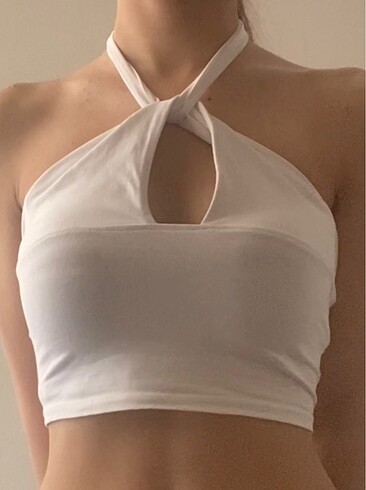 Dekoltelı crop
