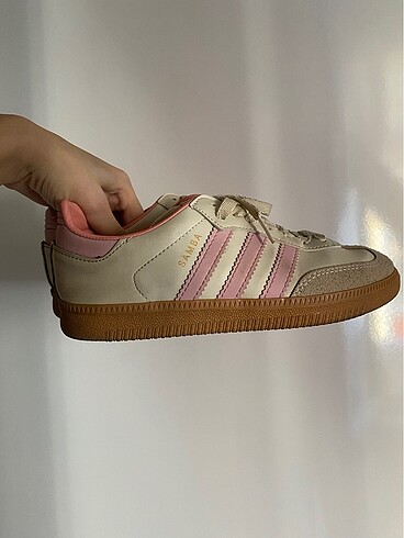 Adidas Pembe ayakkabı