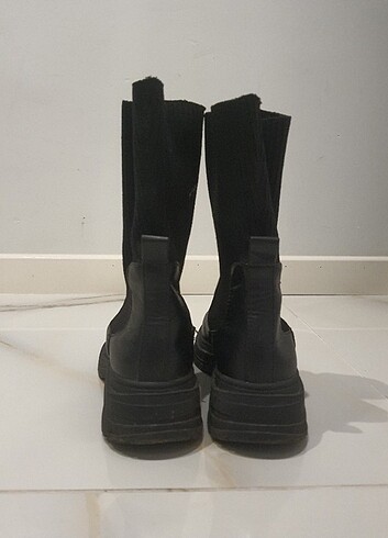39 Beden Zara Bot