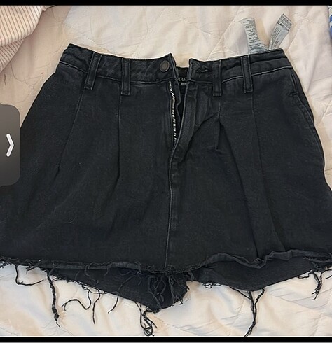Stradivarius 36 şort etek siyah kot
