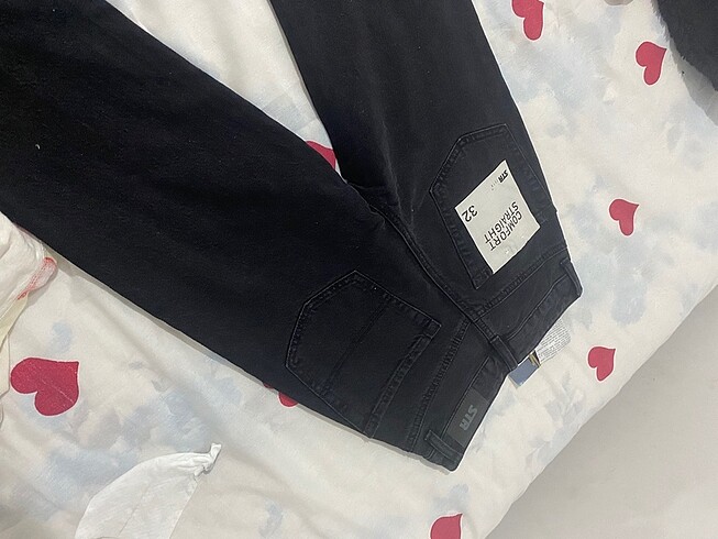32 Beden Stradivarius pantolon