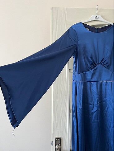 m Beden lacivert Renk 38 beden indigo saten abiye