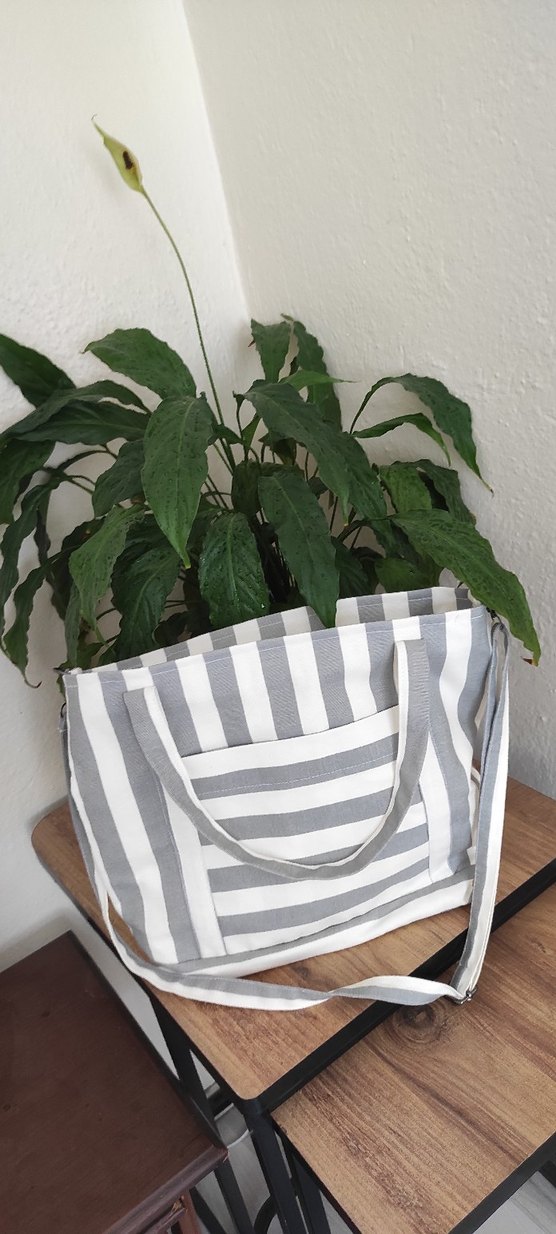 Gri Zebra Desenli Kadın Çanta - Görsel 2