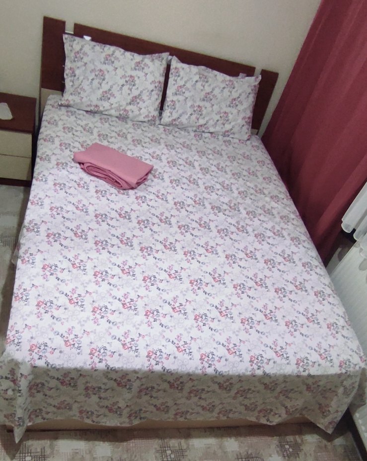 Pembe Çiçek Desenli Nevresim Takımı - Görsel 2