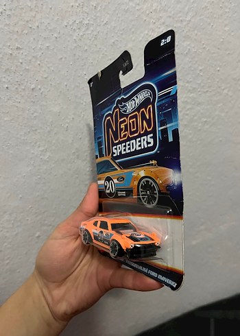 Hot Wheels Neon Speeders - Görsel 4