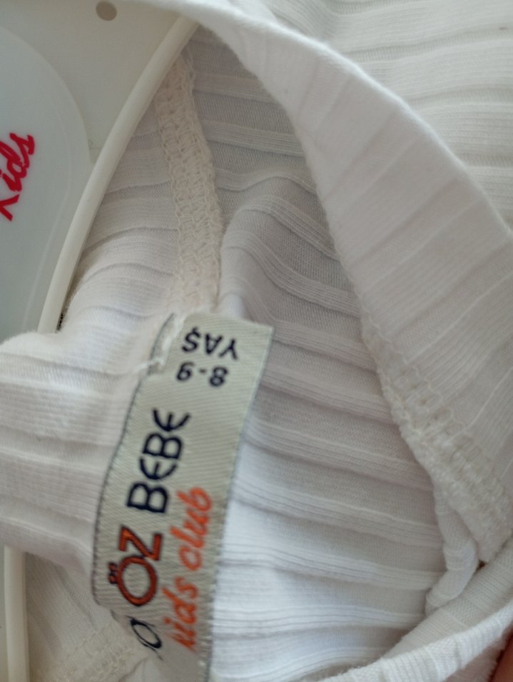 Örgü Detaylı krem rengi kız çocuğu bluz - Görsel 3