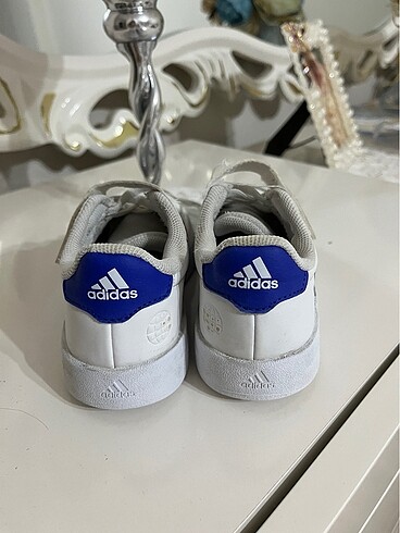Adidas Çocuk ayakkabısı