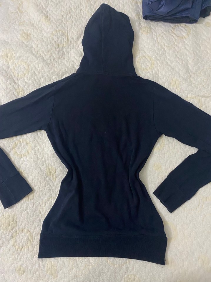 Siyah Kapüşonlu Kadın Sweatshirt - Görsel 3