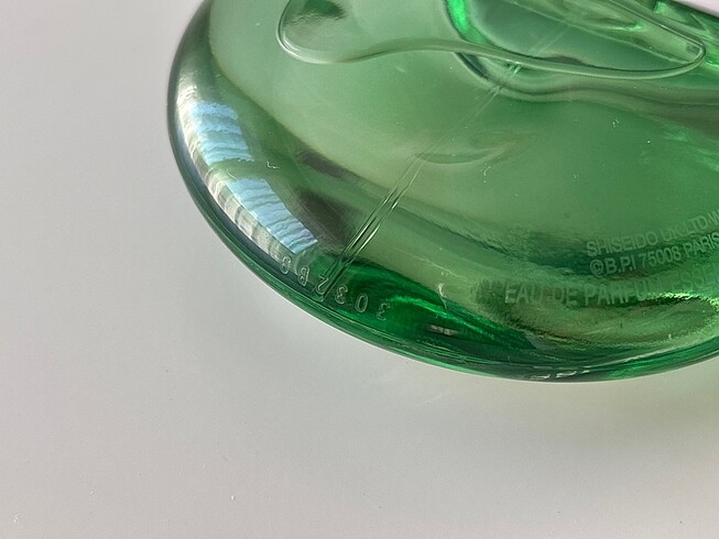 Beden Renk 3 ml Orijinal Issey Miyake A drop dIssey Essentielle