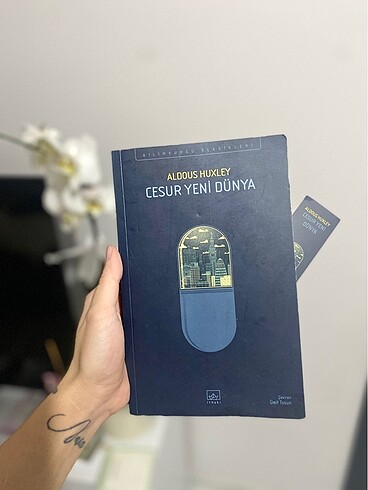 Cesur Yeni Dünya - Aldous Huxley