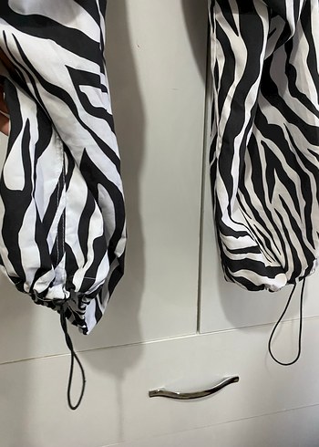 m Beden Zebra Desenli Midi Kadın Pantolon
