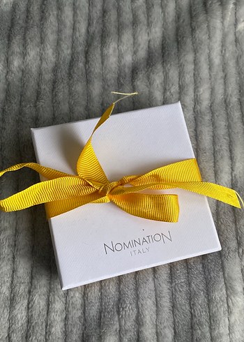 Zincir Detaylı Altın Rengi Bileklik - Görsel 6