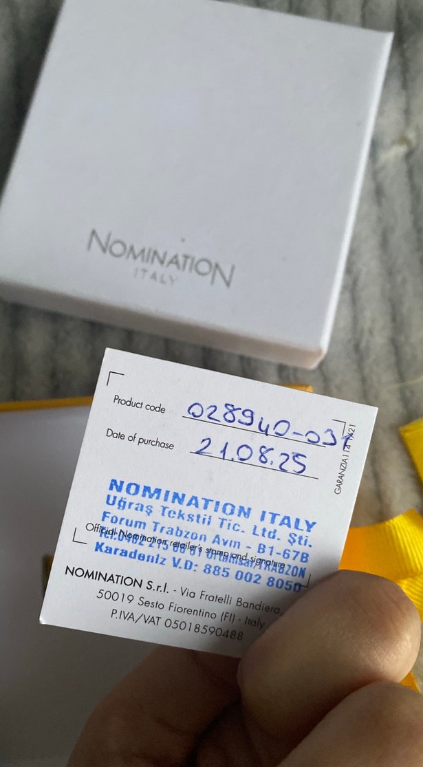 Zincir Detaylı Altın Rengi Bileklik - Görsel 5