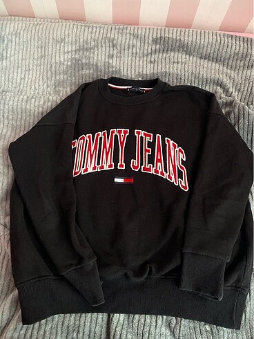 Tommy sweat