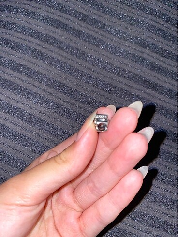 Pandora Pandora love charm