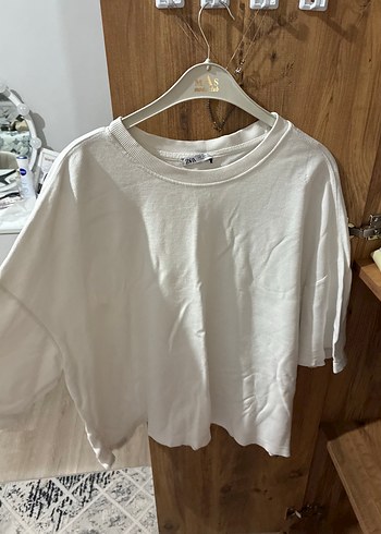 Zara Rahat Ve Sik Beyaz Bisiklet Yaka Tisort