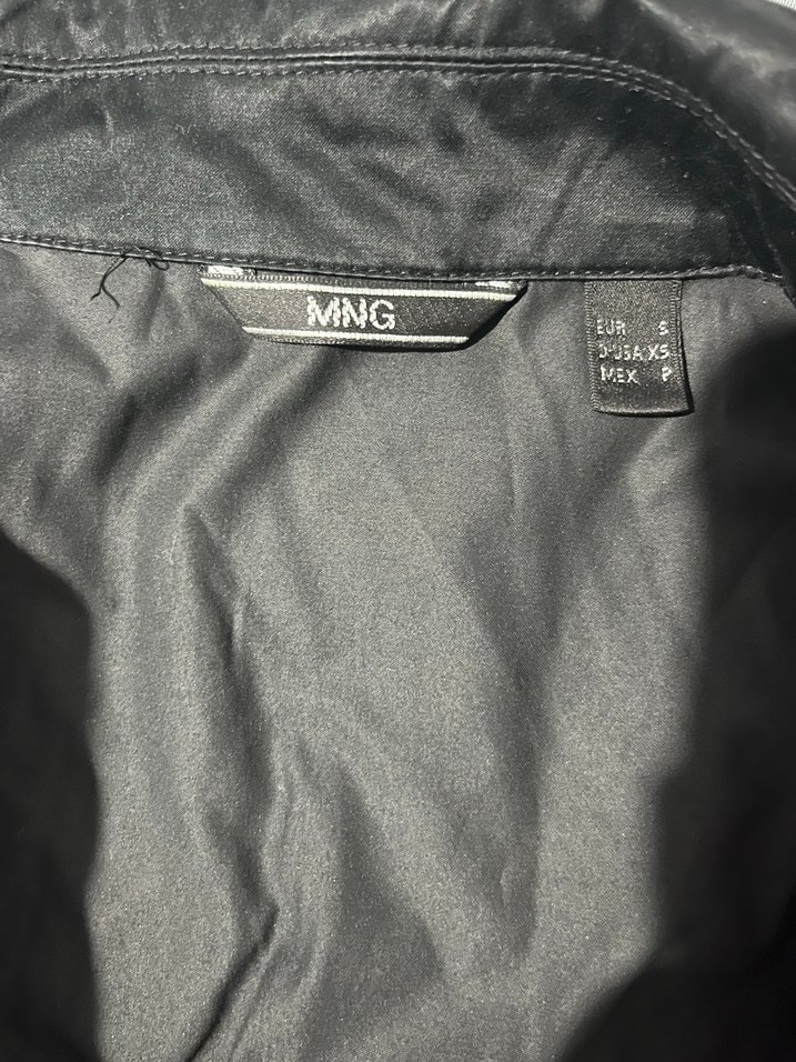 Siyah Kemerli Uzun Kadın Trençkot - Görsel 4