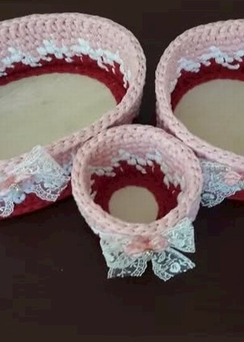 Pembe El Örgüsü Sepetler Dantel Detaylı