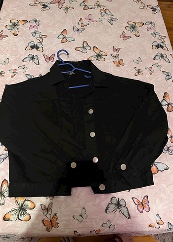 Siyah Düğmeli Kadın Denim Ceket