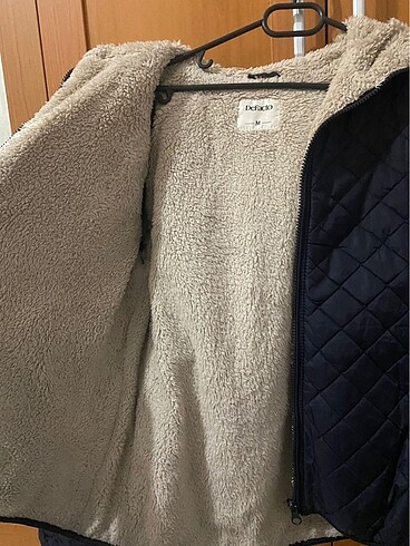 m Beden İçi peluş mont