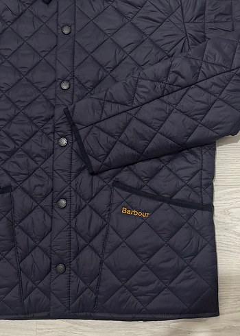 Barbour Kapitone Mont M Beden - Görsel 2