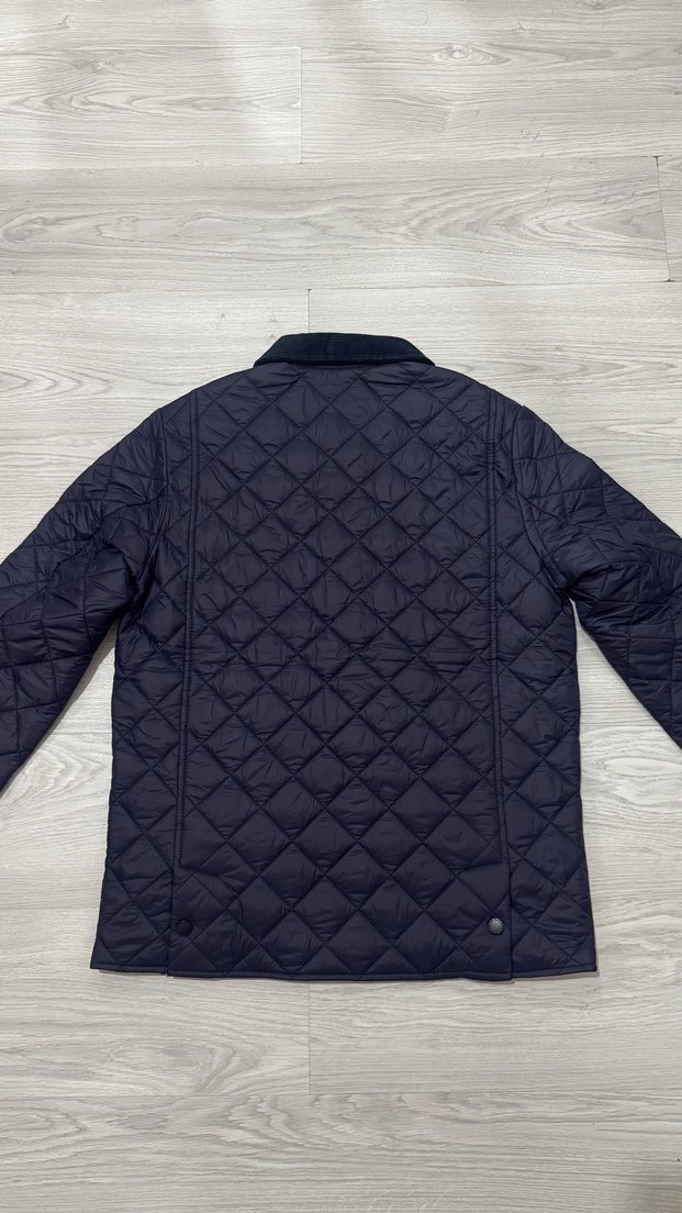 Barbour Kapitone Mont M Beden - Görsel 5