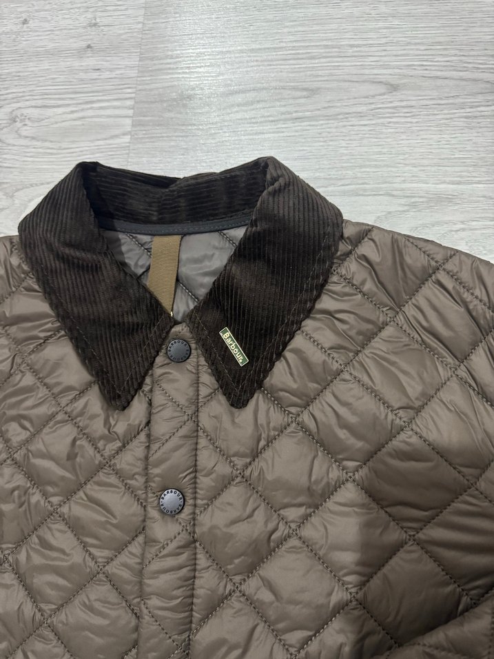 Barbour Kapitone Mont - Görsel 3