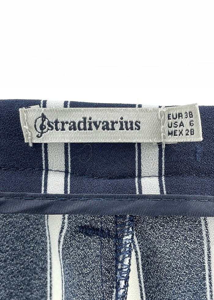 Stradivarius Düz Kesim %70 İndirimli. - Görsel 4