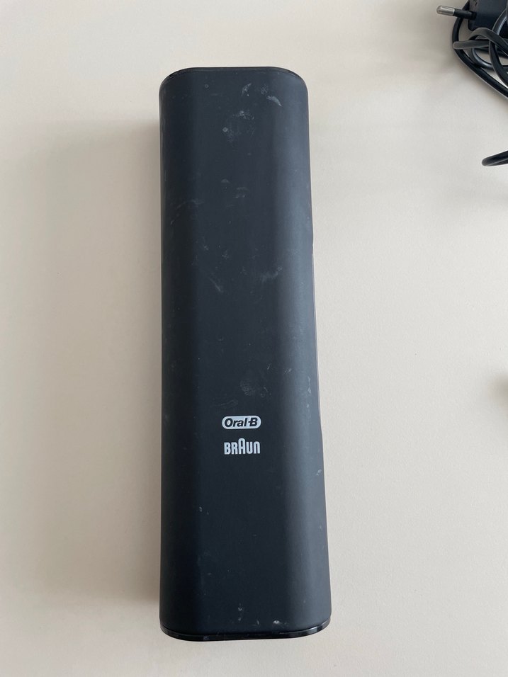 Oral-B Braun Siyah Power Bank şarj cihazı - Görsel 2