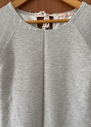 Dantelli Gri  Kısa Kollu Tişört - Görsel 4