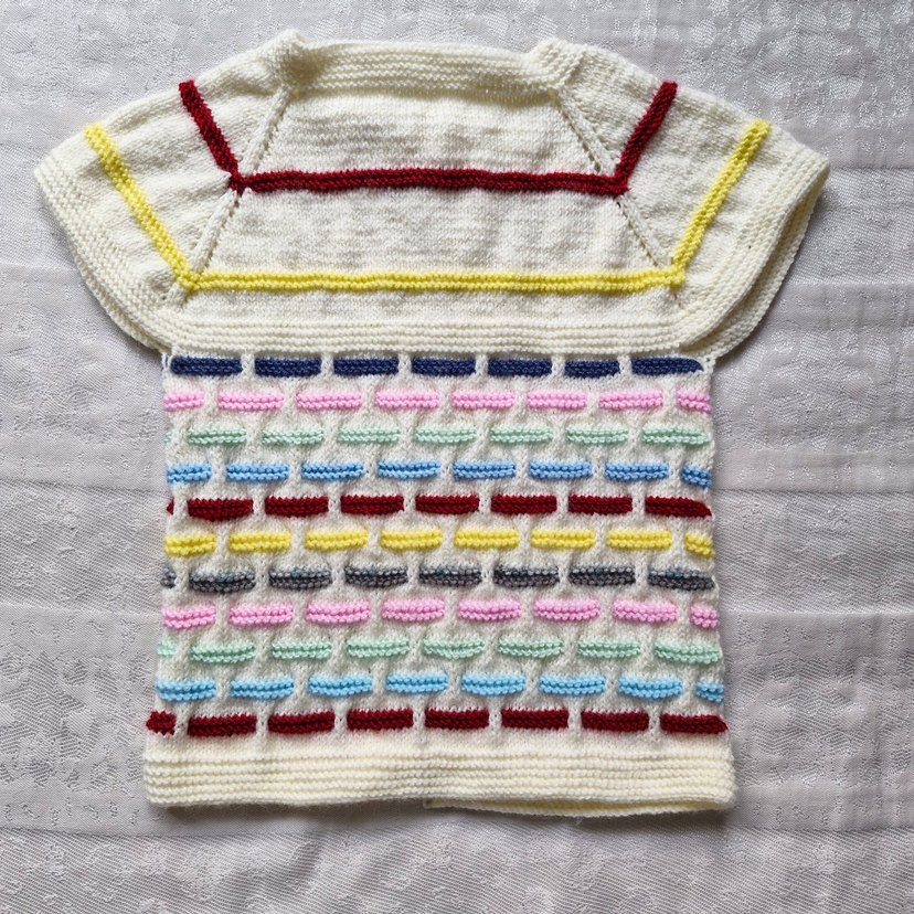 Rengarenk El Örgüsü Çocuk Yeleği - Görsel 2