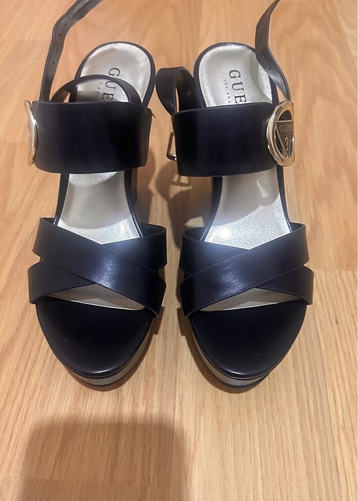 Guees topuklu sandalet - Görsel 2