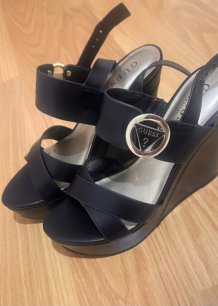 Guees topuklu sandalet - Görsel 3