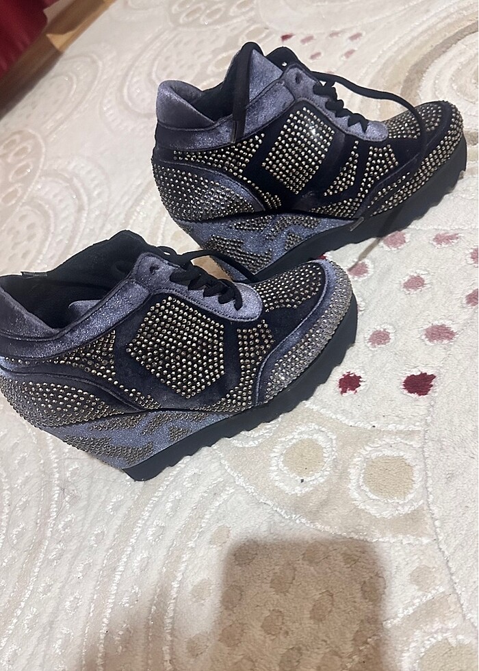 Guees topuklu sandalet - Görsel 4