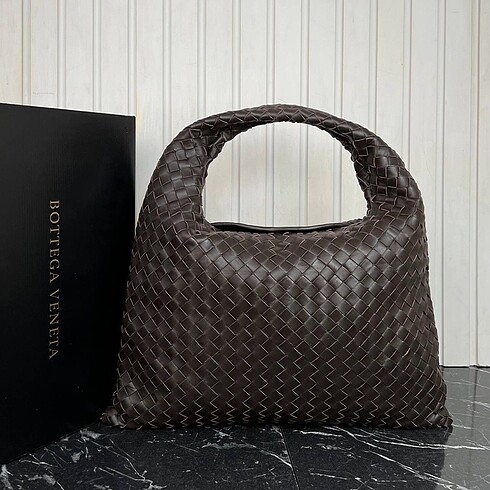 Bottega Veneta Hop Bag Big
