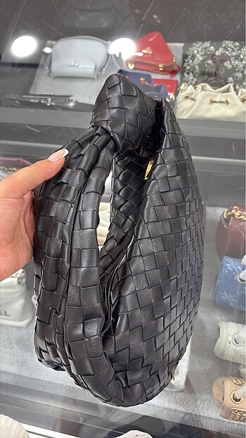 Bottega Jodie