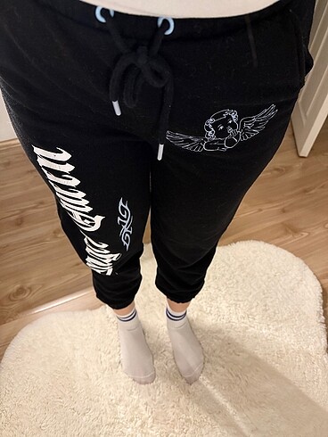s Beden siyah Renk Bershka jogger eşofman aldı
