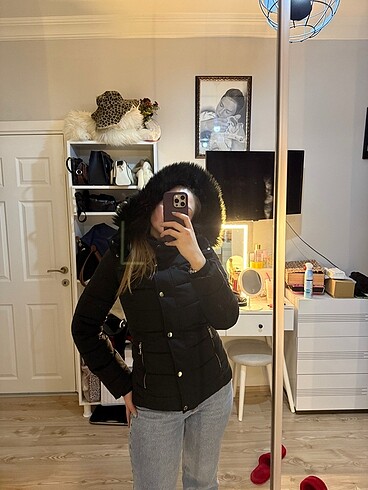 Stradivarius altın detaylı mont