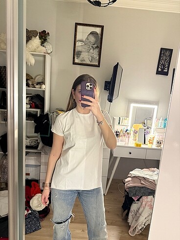 Quzu yanı yırtmaç detaylı tshirt