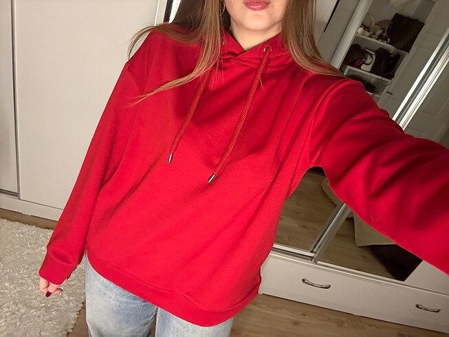 s Beden kırmızı Renk Stradivarius kırmızı sweatshirt