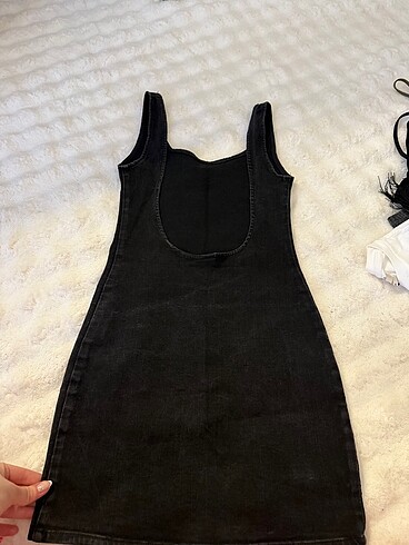 Zara Zara sırtı açık kot elbise