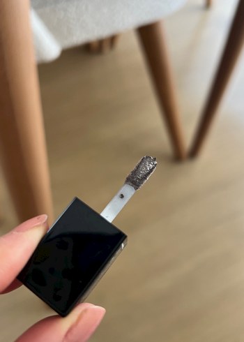 Pastel Parlak Sıvı Göz Farı Bej - Görsel 3