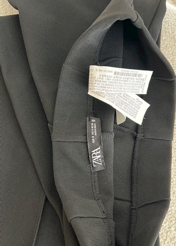 Paçaları yandan yırtmaçlı tayt pantolon - Görsel 2